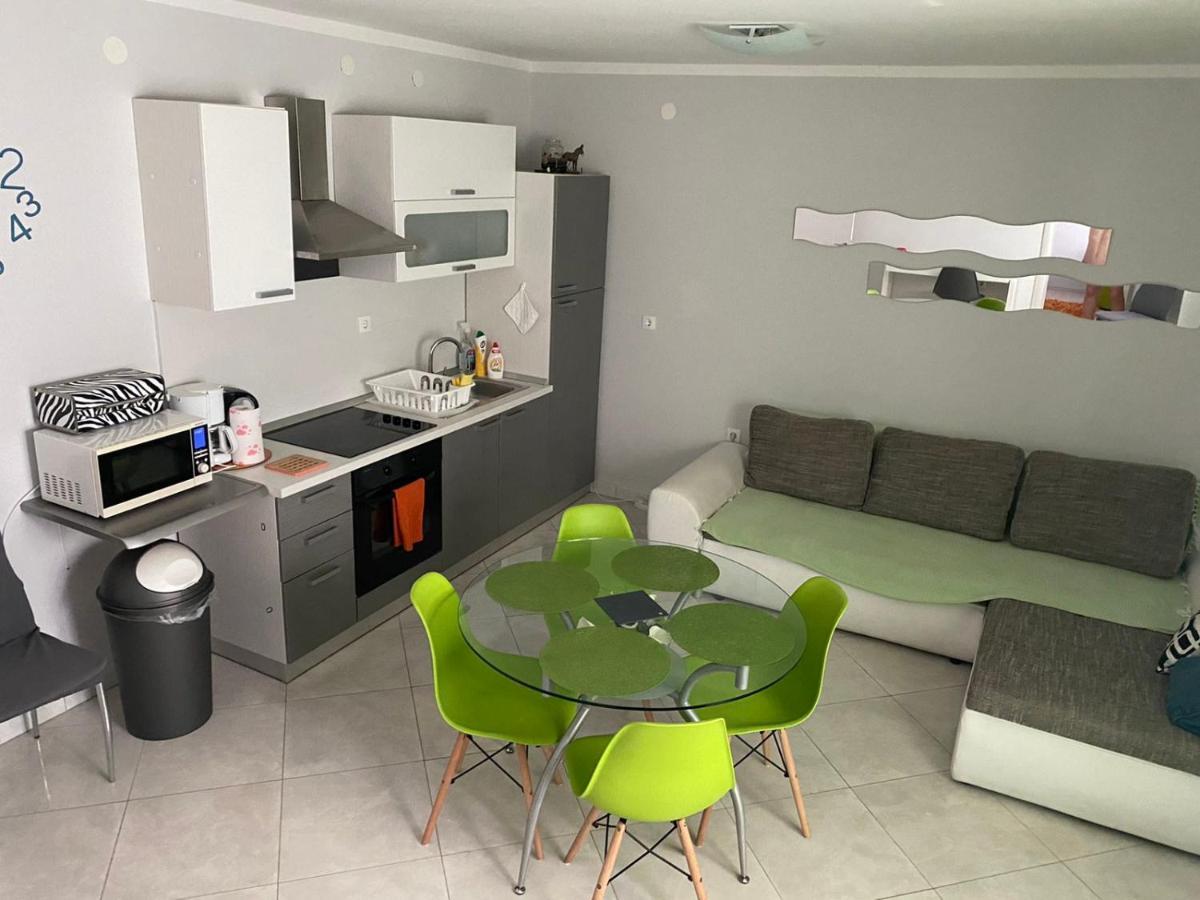 Apartments Jerine Tribalj Exterior foto