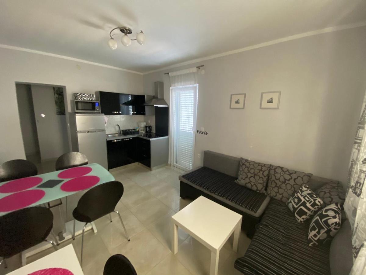 Apartments Jerine Tribalj Exterior foto